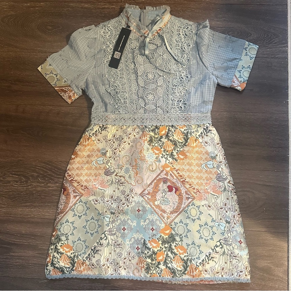Lai Meng Five Cats Patchwork Lace Dress ✨
